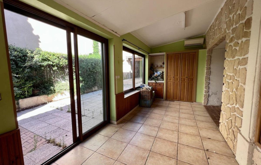 Annonces VALRAS : Maison / Villa | CAZOULS-LES-BEZIERS (34370) | 180 m2 | 210 000 € 